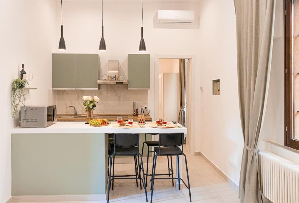 New Private Apt In Como Whit A-C Comfort - Elegant - Comfortable Комо Экстерьер фото